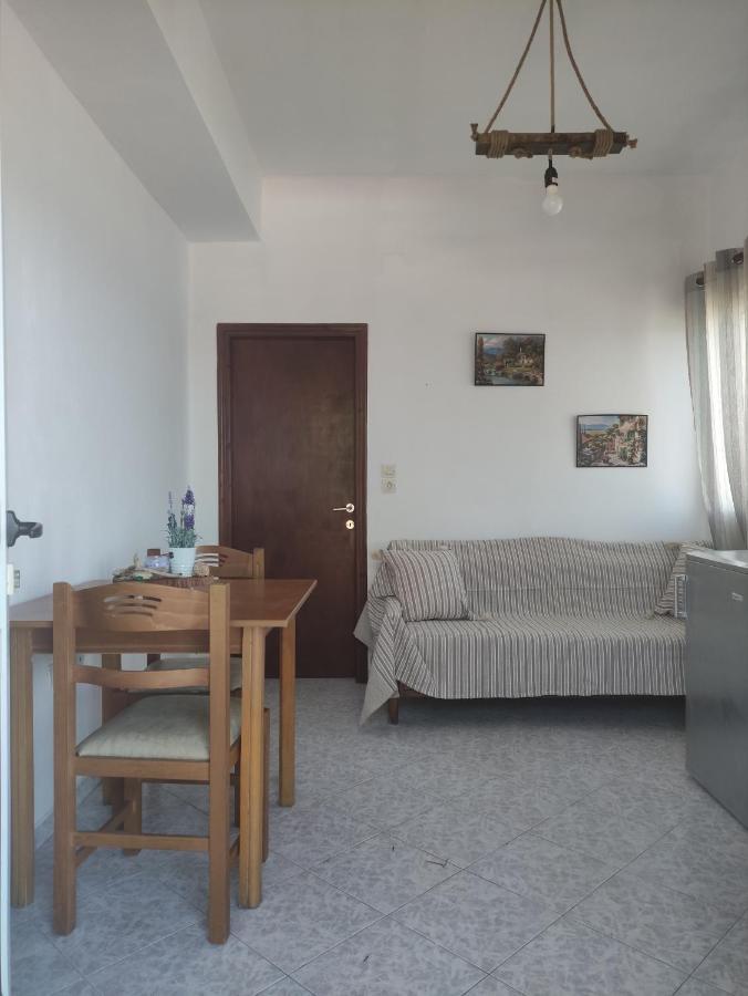 Despoina Seaside Apartment Ágios Konstantínos Zewnętrze zdjęcie